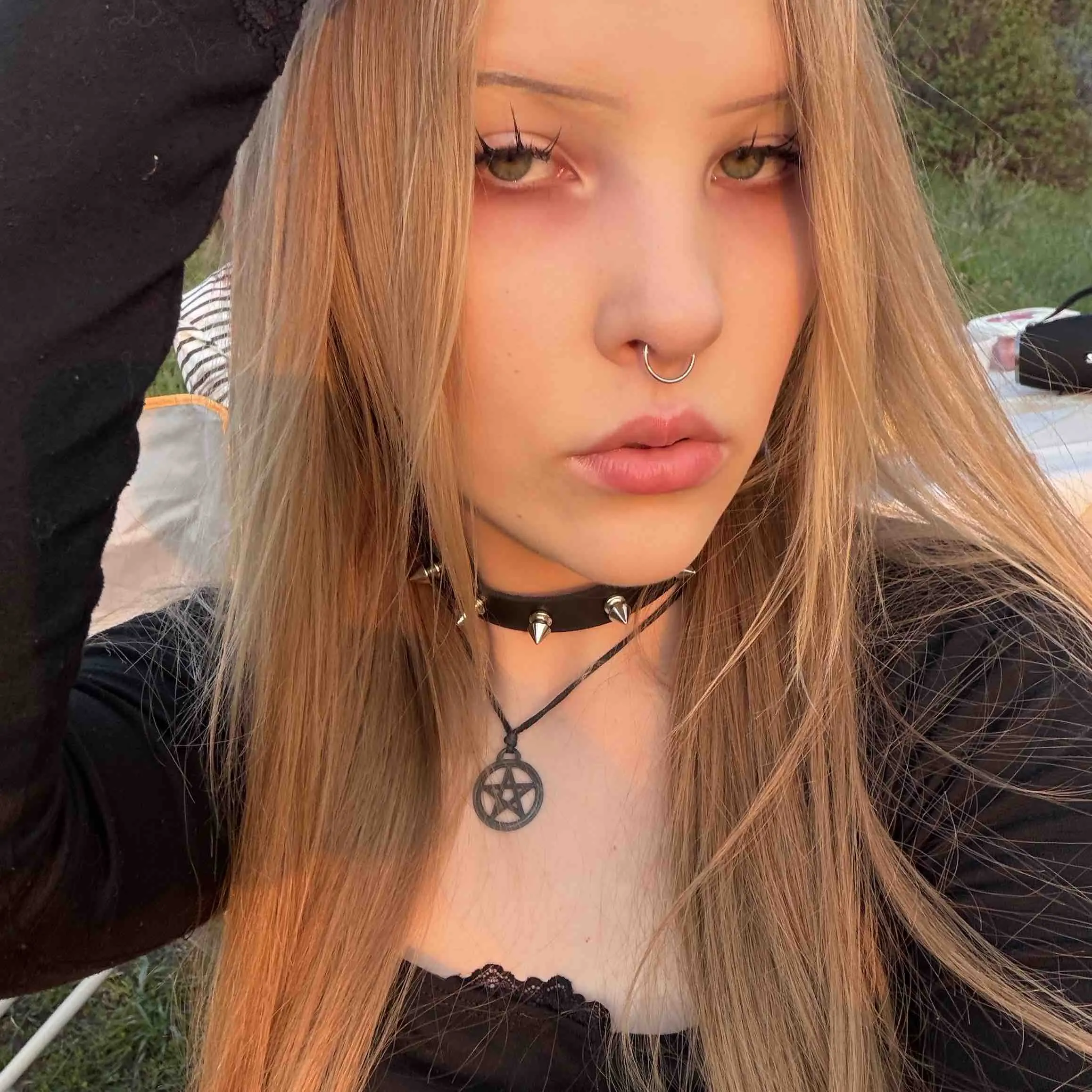 Арина Ушкова