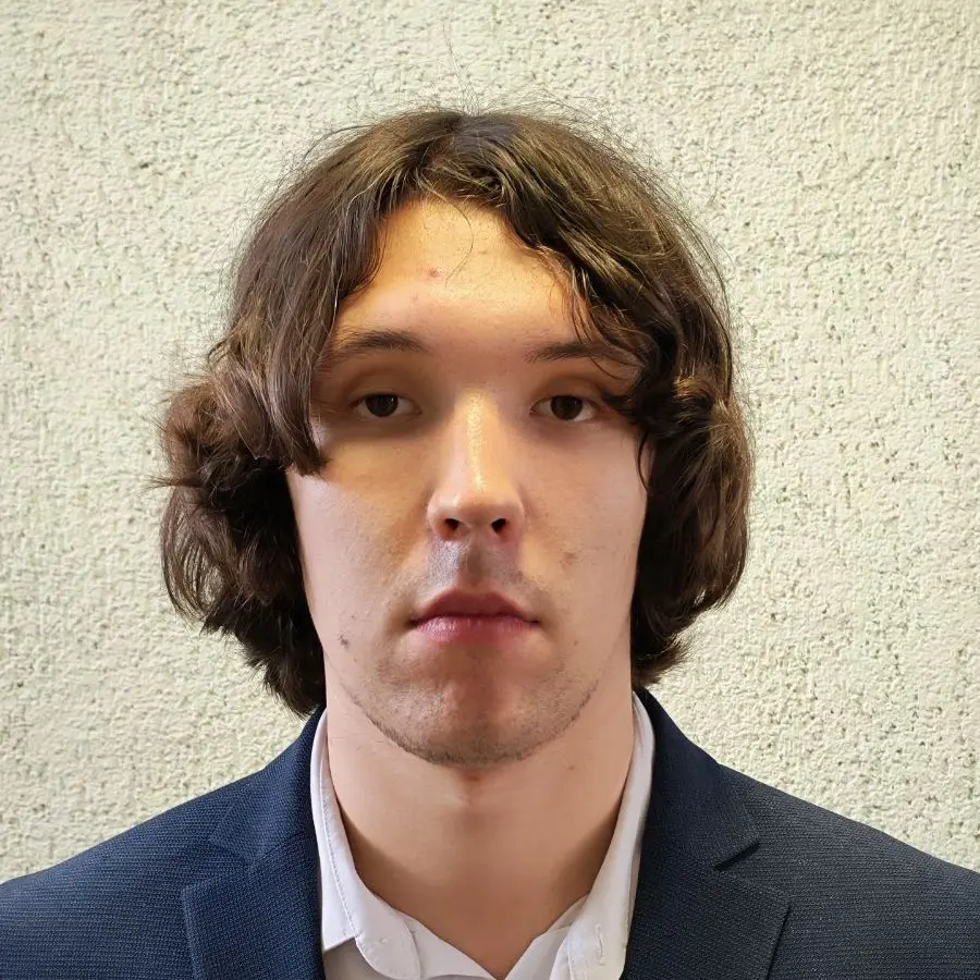 Руслан Жуков