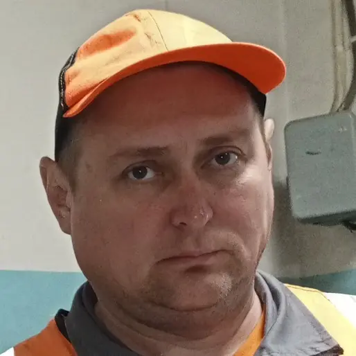 Максим Смолин