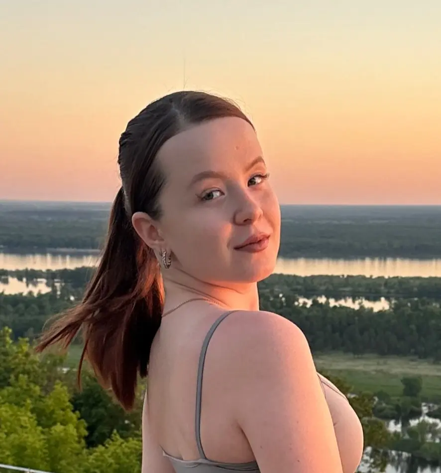 Софья Манерная