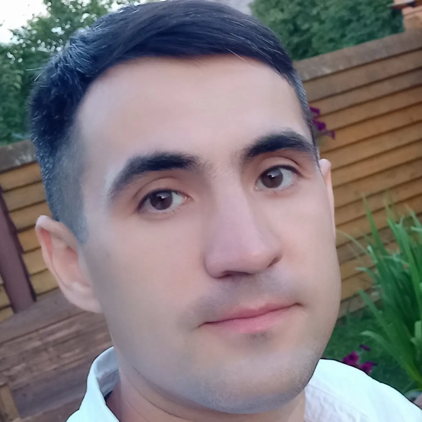 Эдуард Караваев