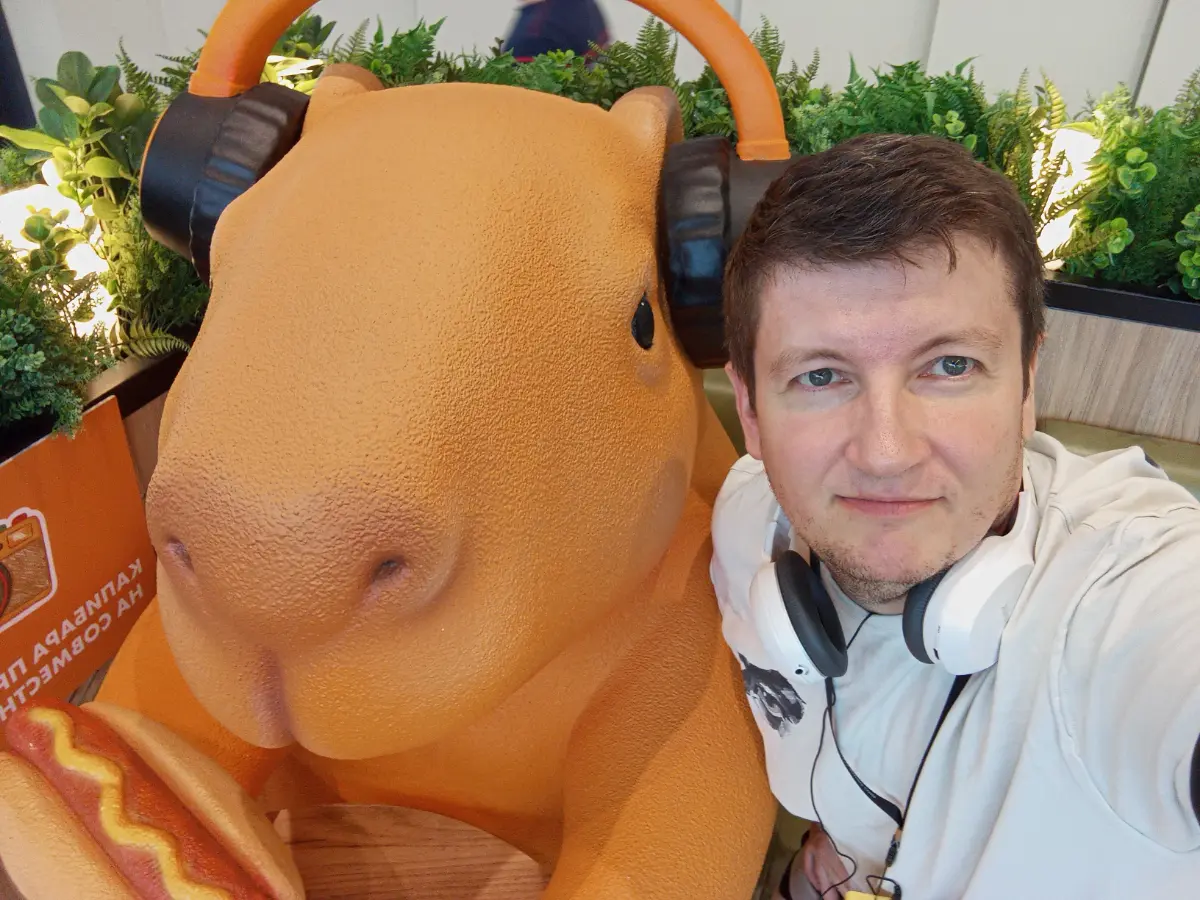 Долго держался, но больше не могу. Я просто без ума от этой капибары!!! Она топ!!! | Сетка — социальная сеть от hh.ru