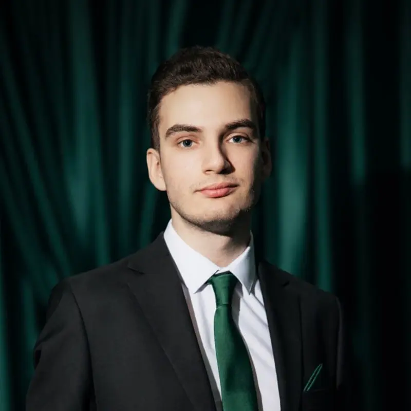 Виктор Эстерсон