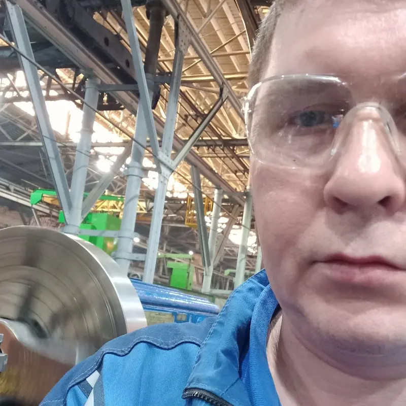 Антон Богомолов