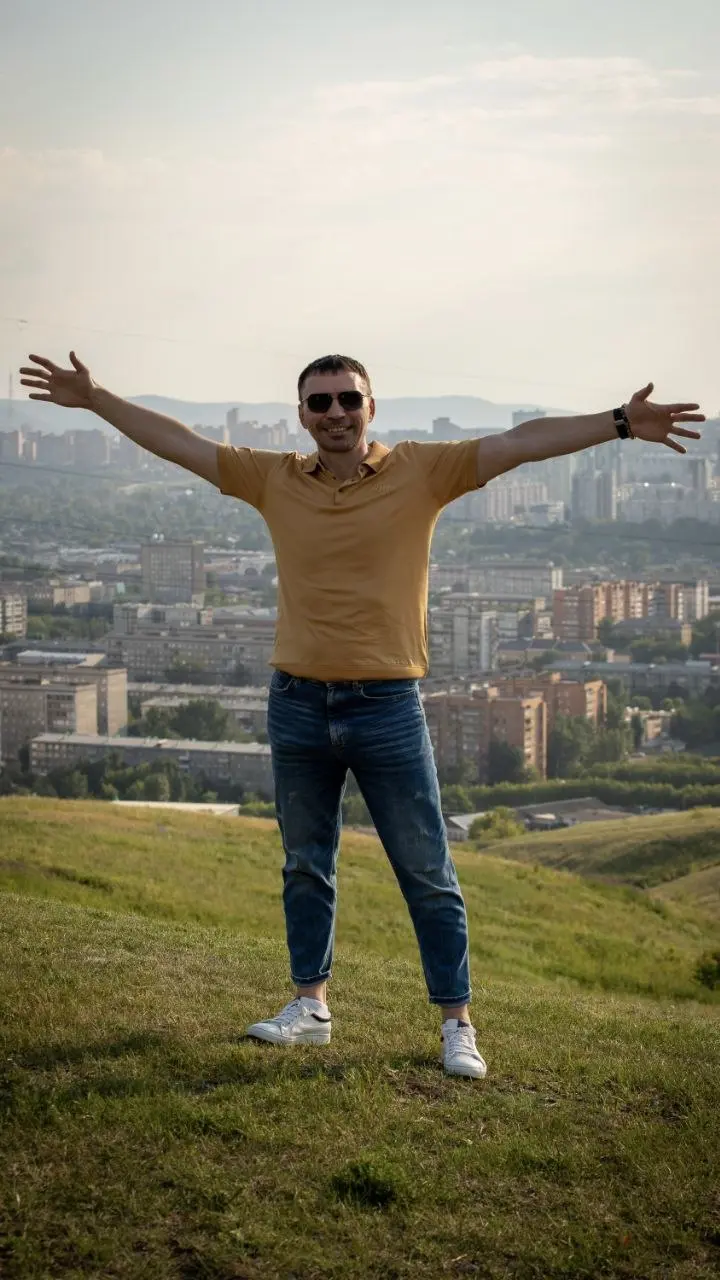Иногда, чтобы почувствовать благодарность за место, где живёшь, не нужно уезжать за тысячи километров.
Достаточно просто остановиться и посмотреть вокруг.
Красноярск - удивительный город | Сетка — социальная сеть от hh.ru