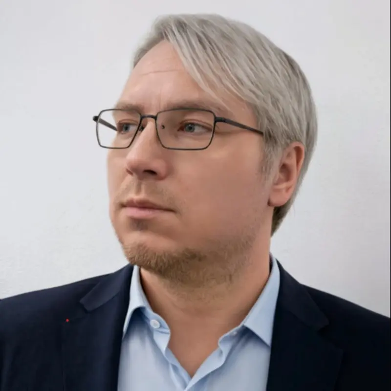 Александр Тихонов