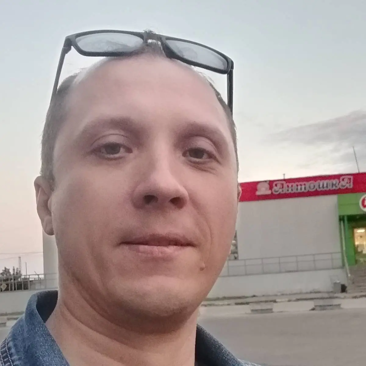 Антон Зорин