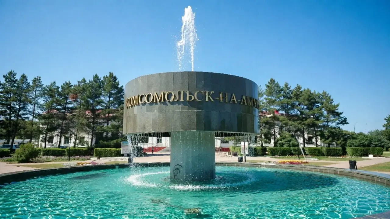 "Росводоканал Комсомольск" подключился к обслуживанию городского фонтана возле железнодорожного вокзала
Несмотря на то, что объект сдали в эксплуатацию в 2012 году, он практически не функционировал: п... | Сетка — социальная сеть от hh.ru