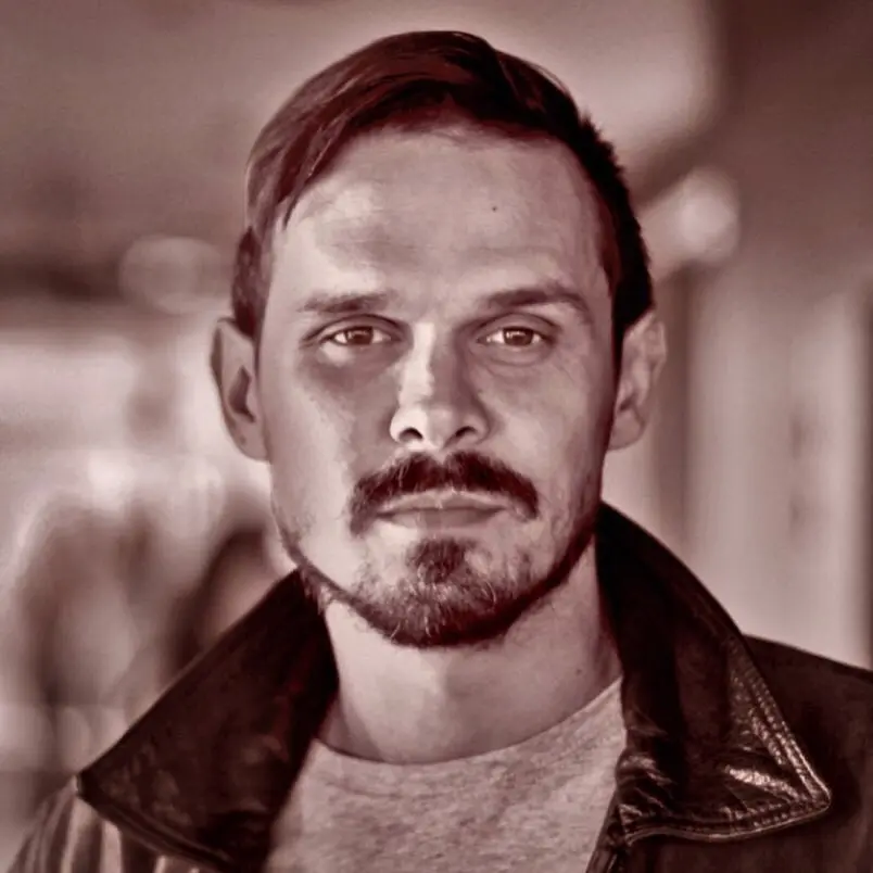 Максим Сергеев