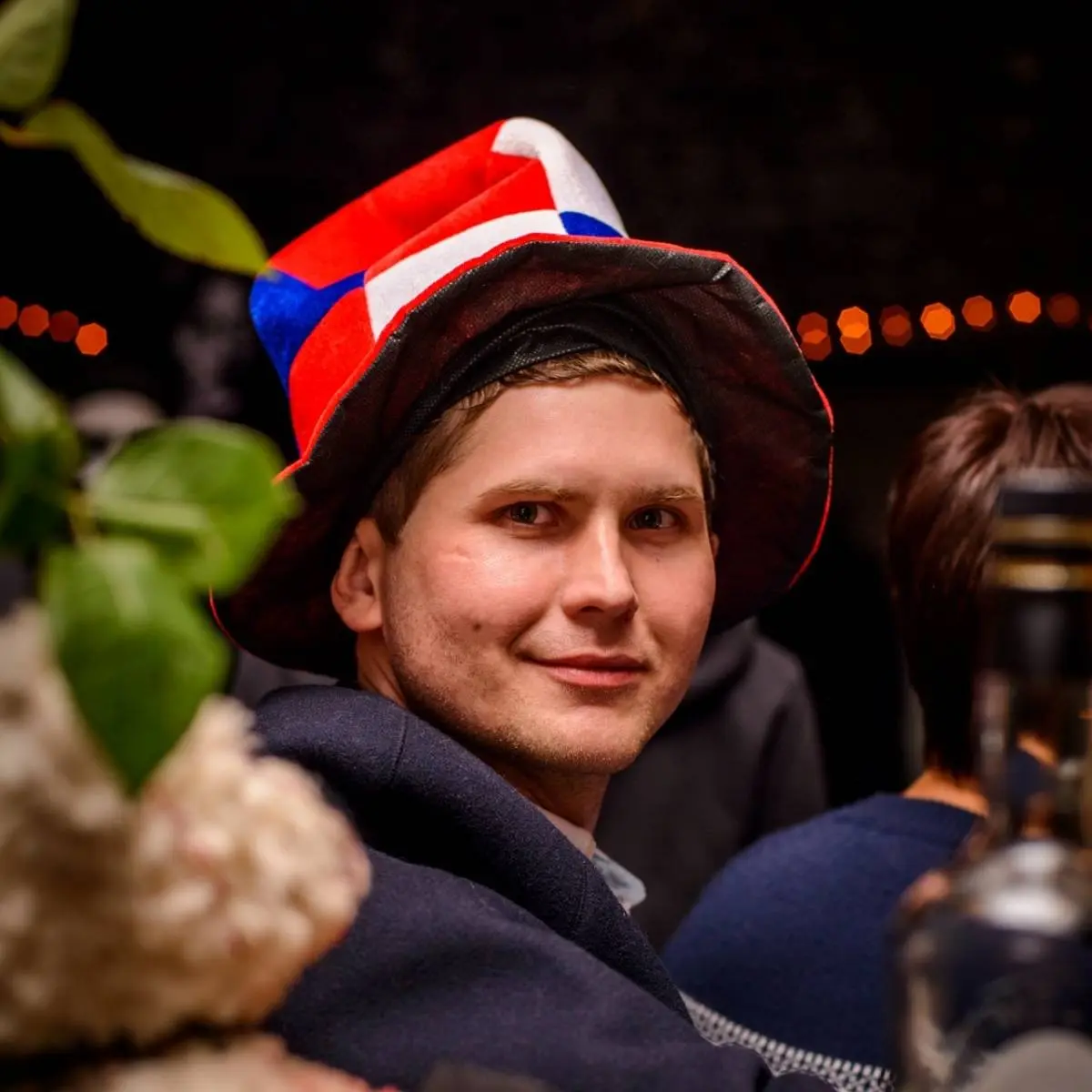 Дмитрий Серов