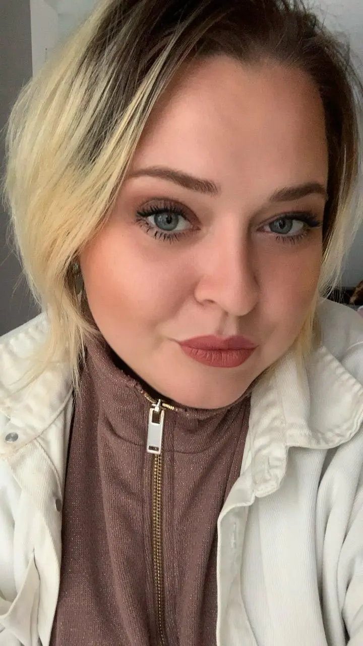 Анна Базурина