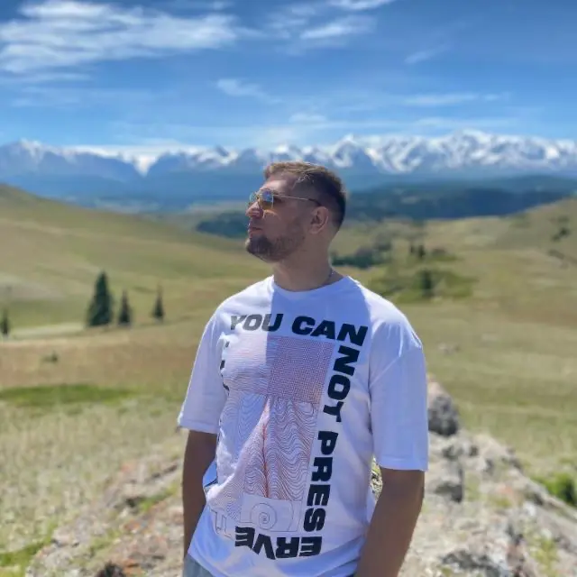 Алексей Бочарников