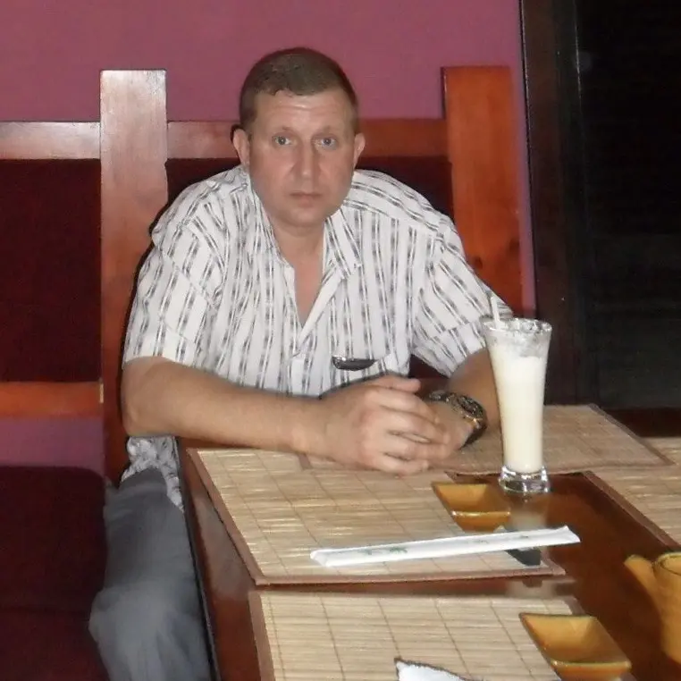 Олег Поплавский