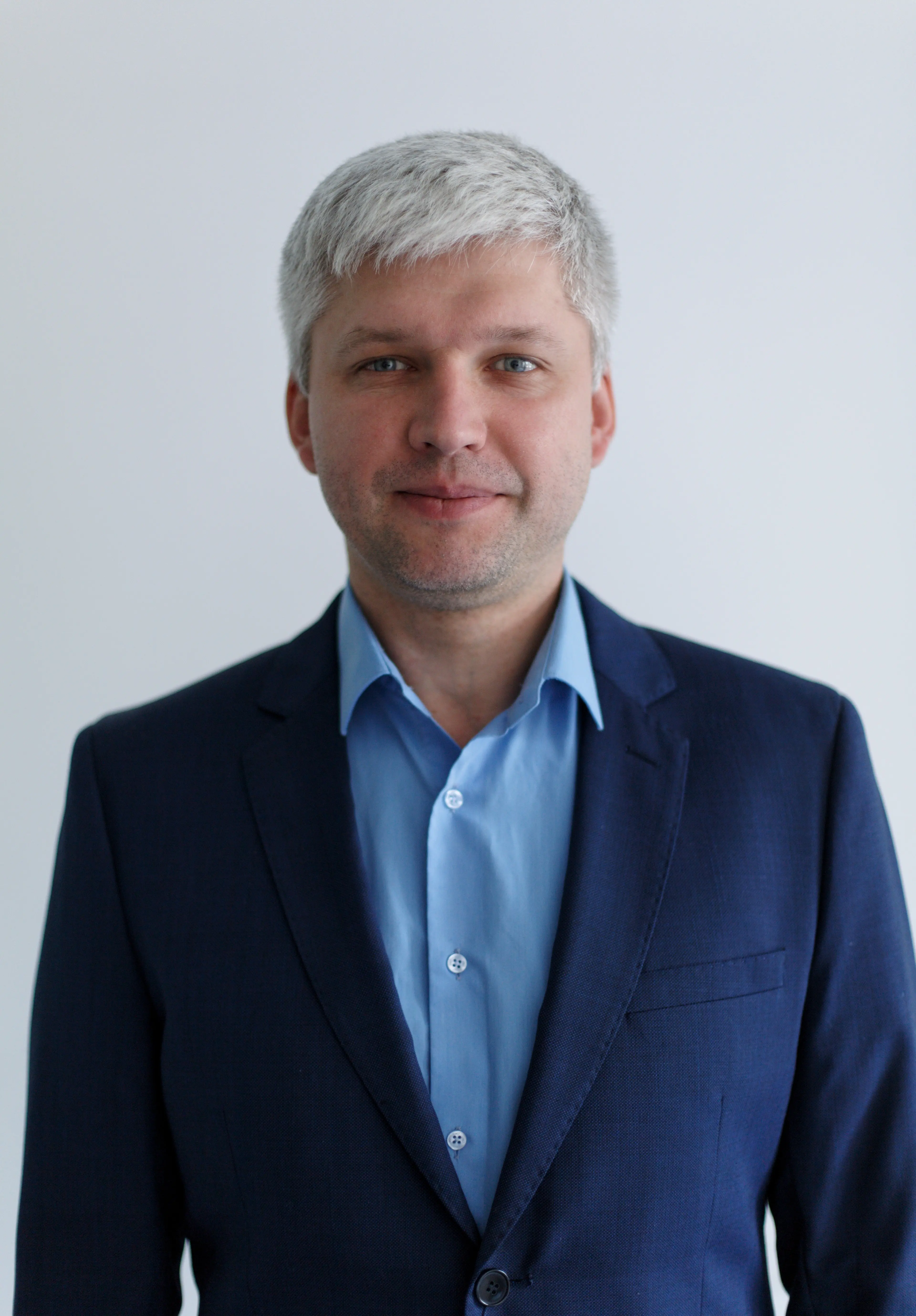 Дмитрий Волков