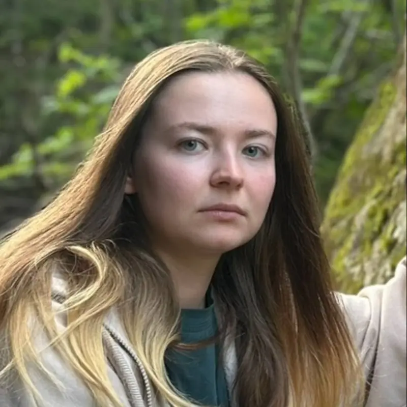 Арина Иванова