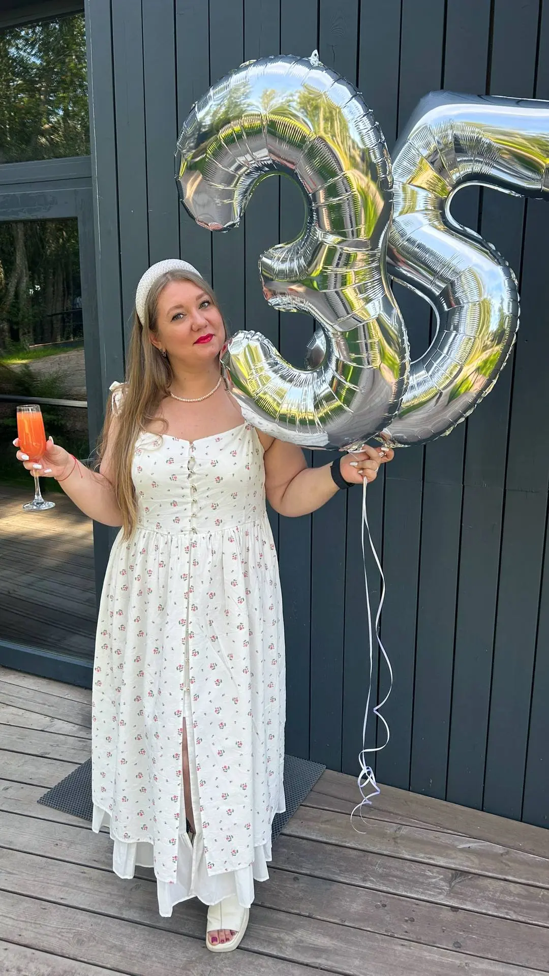 Встречаю свои 35 в прекрасном настроении, месте и компании 🥰
Год выдался очень насыщенным и следующий будет ещё круче! 🔥
Сегодня поздравили все друзья, все самые близкие , а также мои любимые бабушки ... | Сетка — социальная сеть от hh.ru