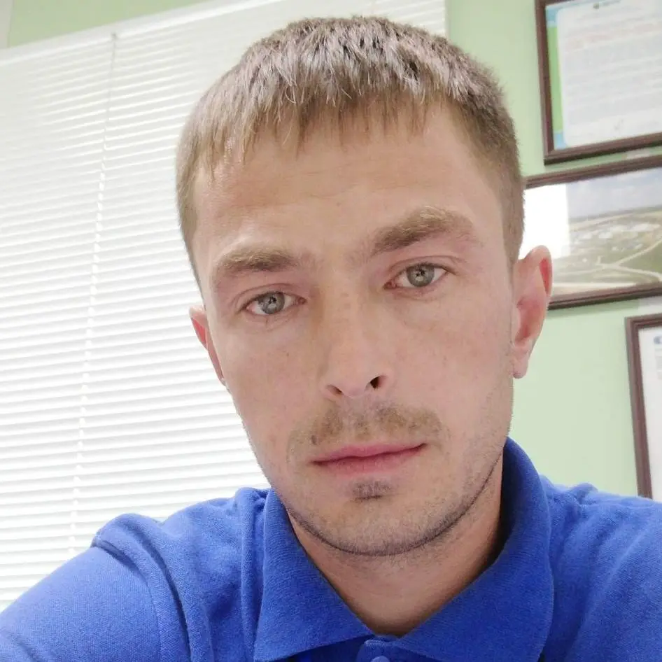 Александр Кузнецов