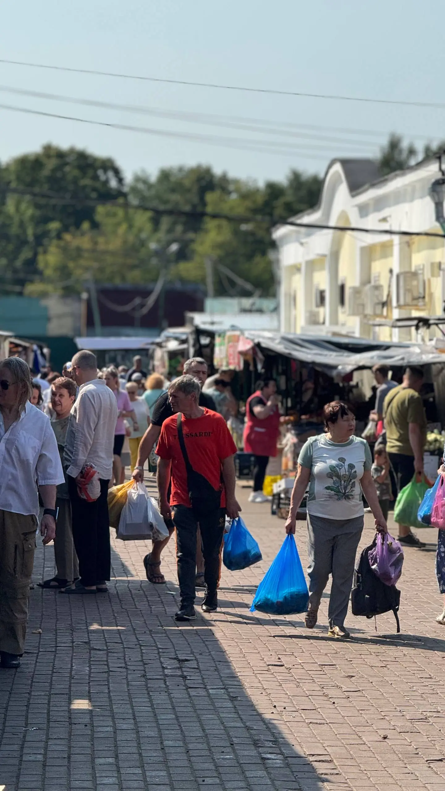 Обожжжжаю
Любимый летний выходной ритуал
на📍Преображенском рынке | Сетка — социальная сеть от hh.ru