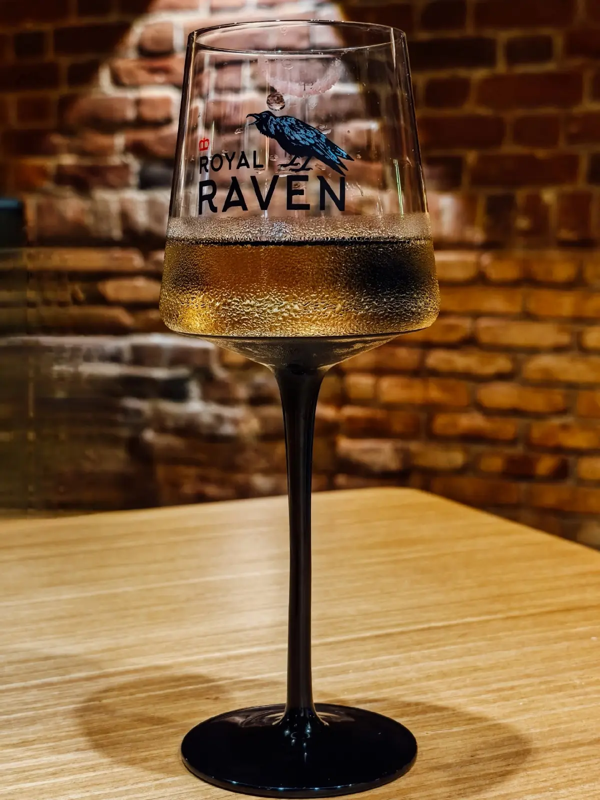 НЕ ЖДИТЕ, КОГДА КТО-ТО СДЕЛАЕТ ВАС СЧАСТЛИВЫМИ.
НАЛЕЙТЕ СЕБЕ САМИ 🥂😊 | Сетка — социальная сеть от hh.ru
