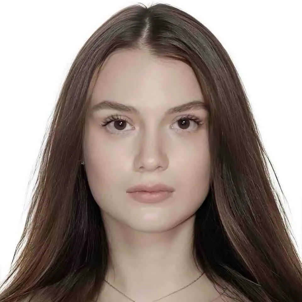 Полина Шишкова
