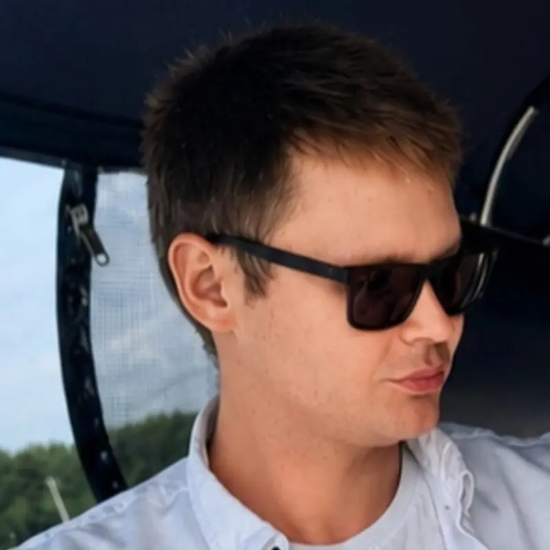 Александр Земляков