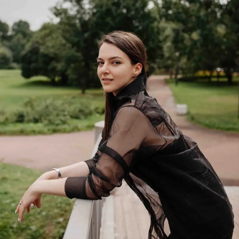 Анна Бурмистрова