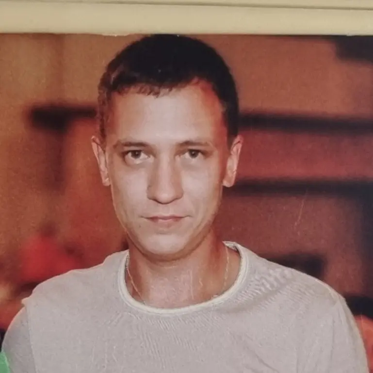 Дмитрий Комогорцев