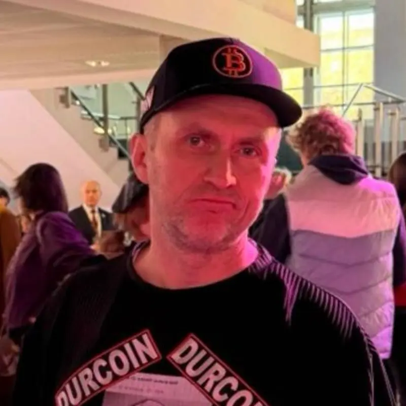 VOVA DURCOIN