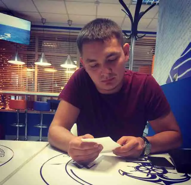 Азамат Тазетдинов