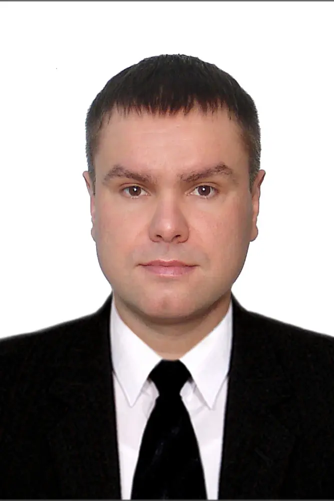 Олег Устенков