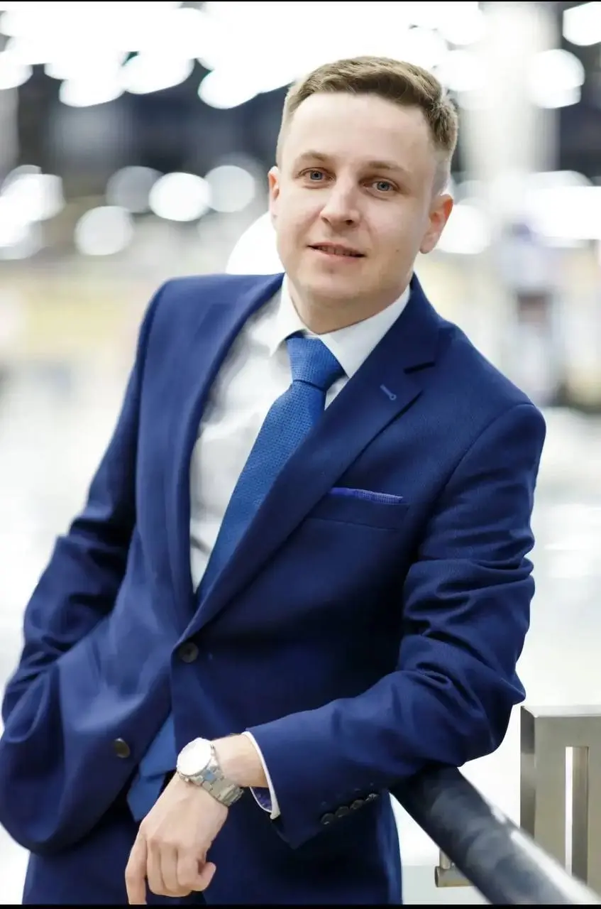 Коллеги, #рекомендую Коммерческого директора / Директора по развитию бизнеса. #Москва
#коммерческийдиректор
Более 17 лет в B2B-продажах химического сырья и строительных материалов | Сетка — социальная сеть от hh.ru