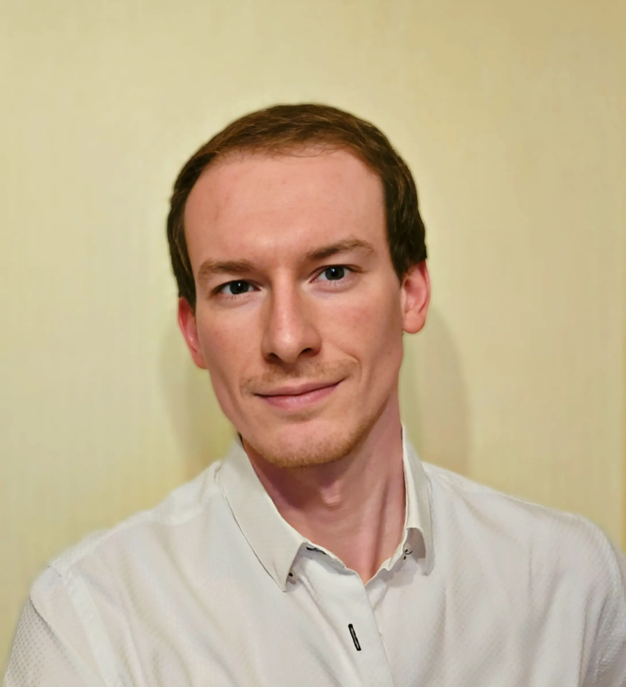 Владислав Константинов