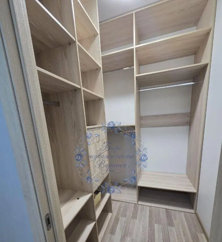 Аренда длительно 1-комн. квартиры 42.5 м² 6/14 этаж
📍 Раменское, Лучистая, 5
🏘 Район: Залинейный
🏢 6/14 этаж
📐 Площадь: 42.5 м²
💰 Цена: 35 000 ₽
🆔 ID: 1230763
📎 Презентация: https://pres.quick-deal | Сетка — социальная сеть от hh.ru