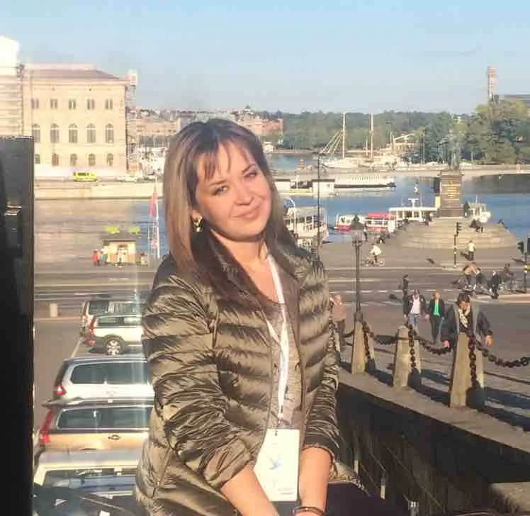 Анна Панова