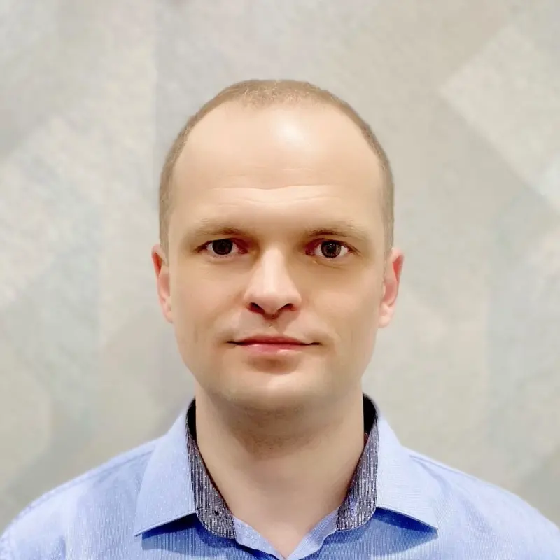 Владимир Махов