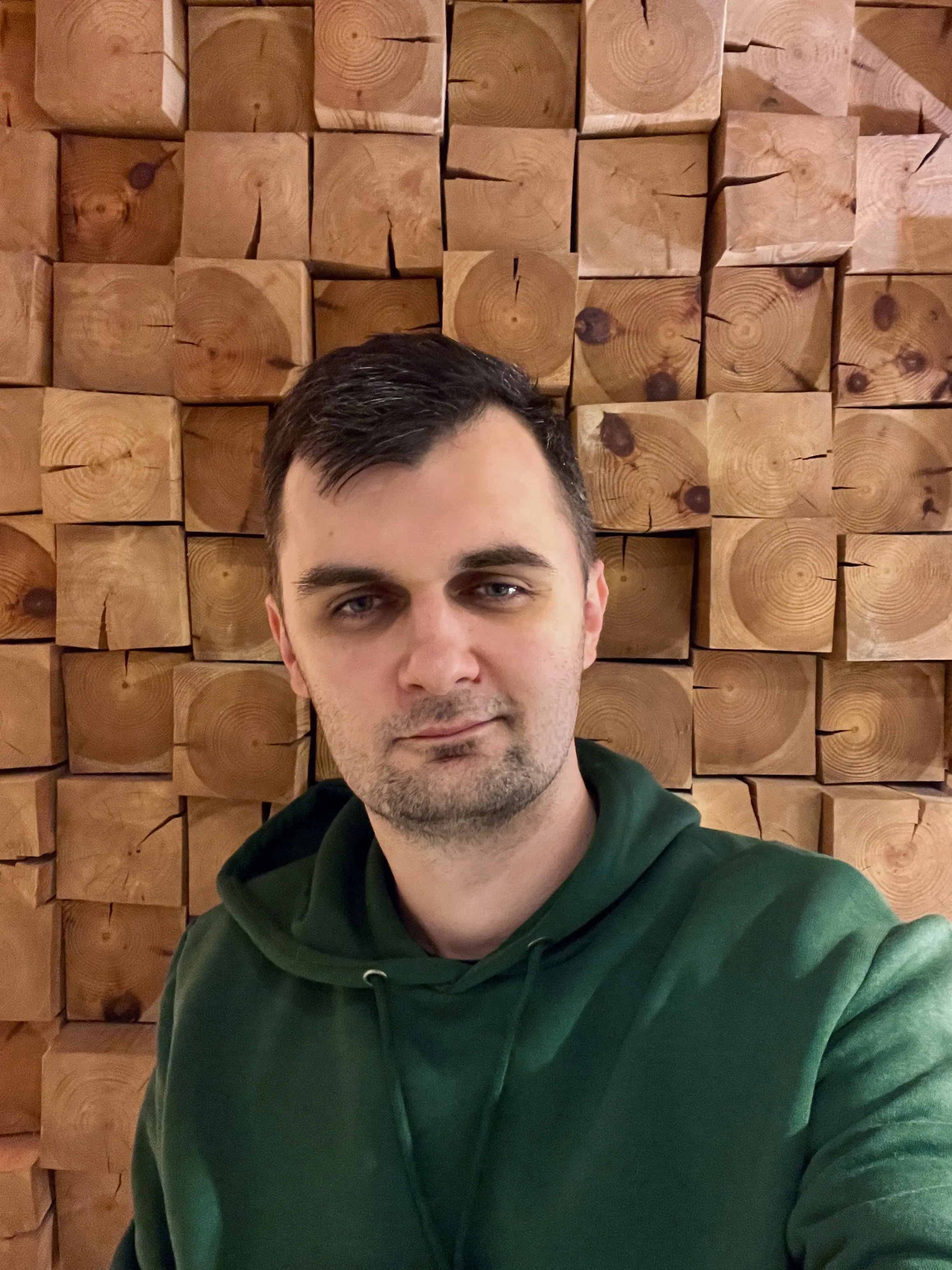 Вячеслав Жихарев