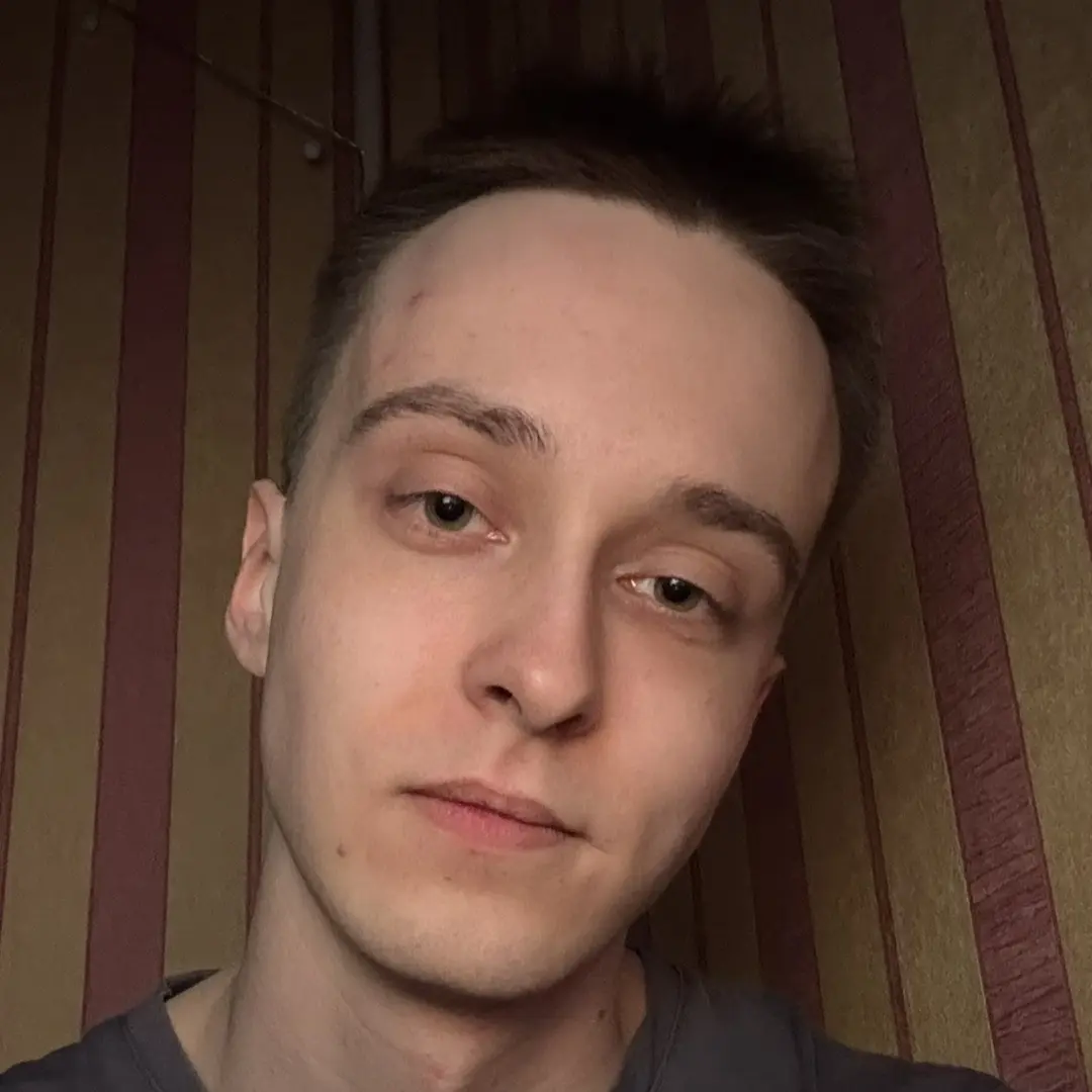 Андрей Панов