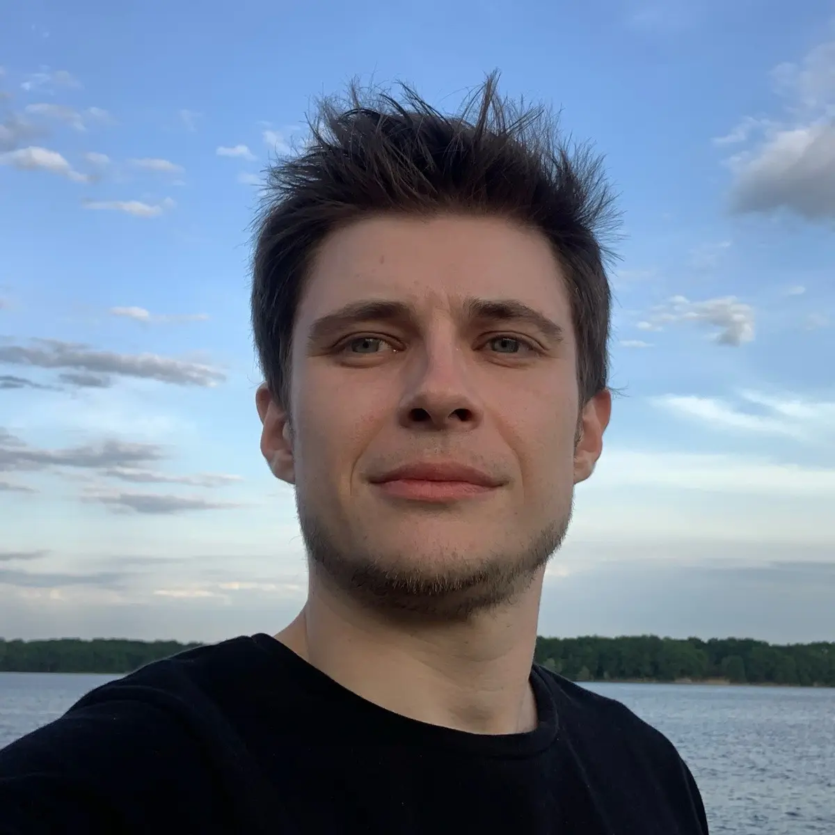 Виталий Ахапкин