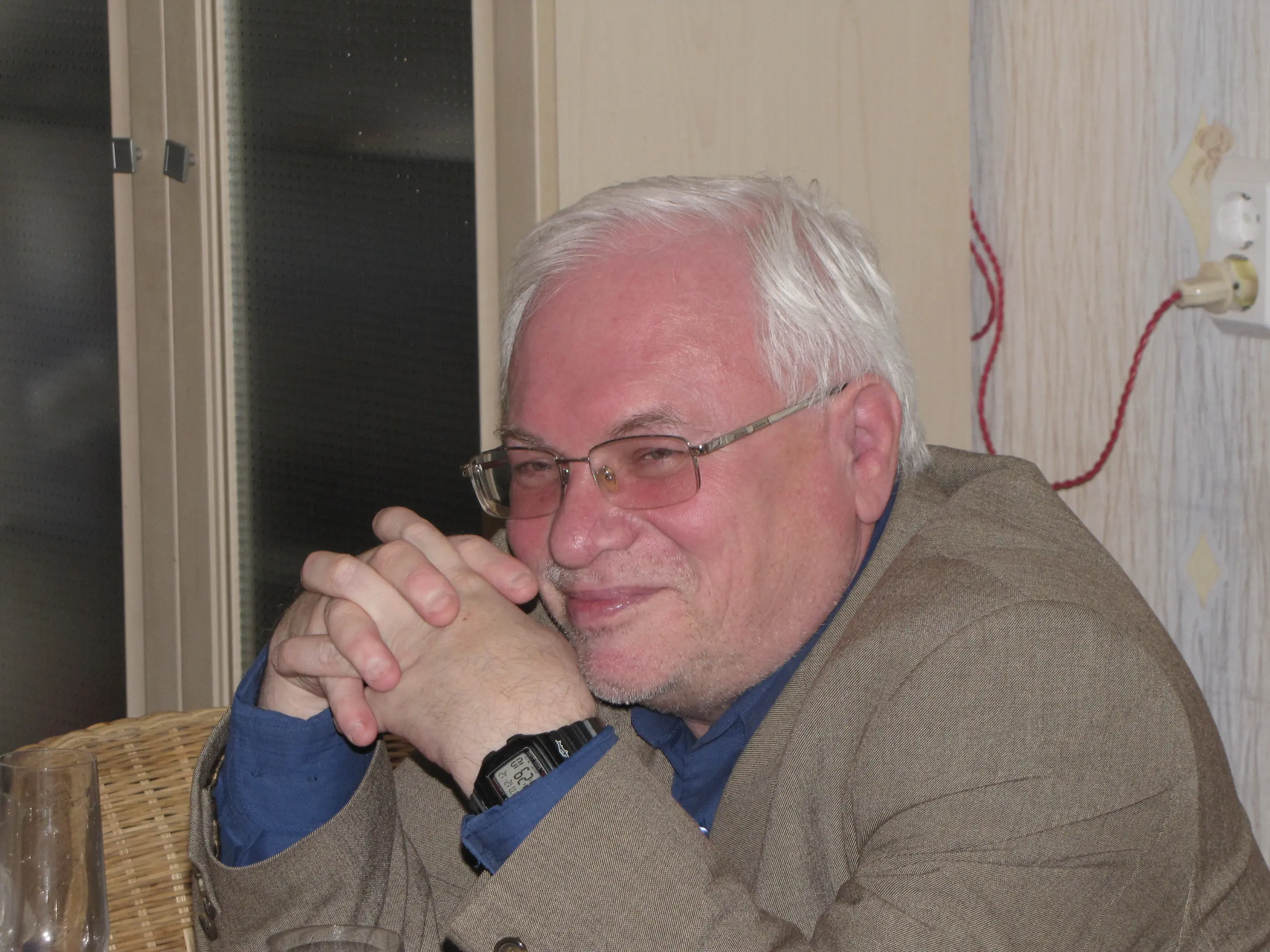 Лев Лазарев