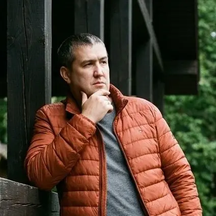 Максим Пичеев