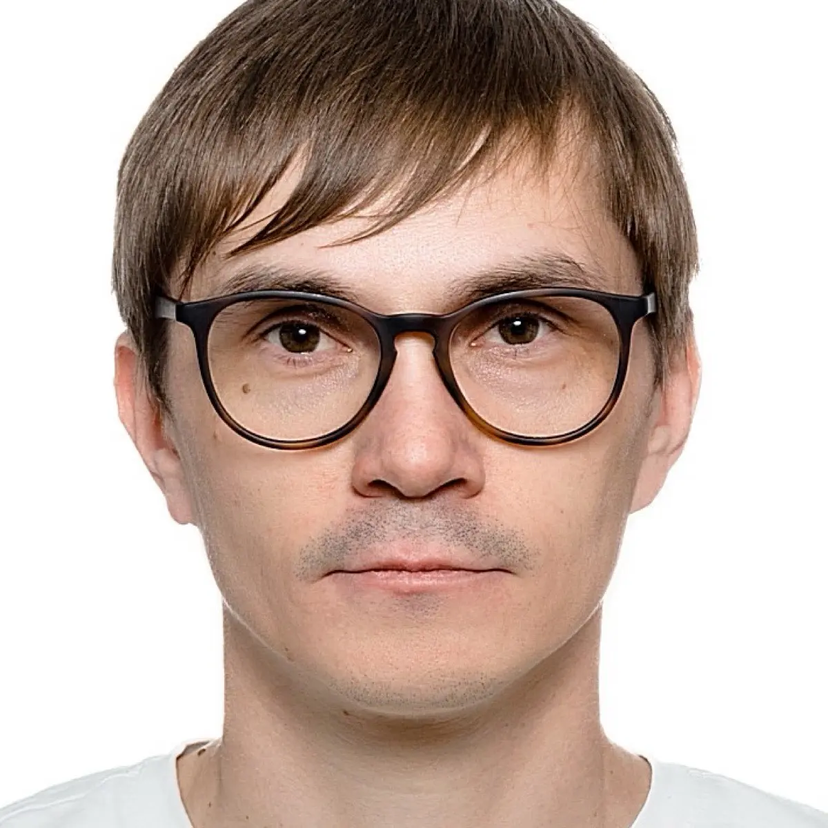 Иван Мельников