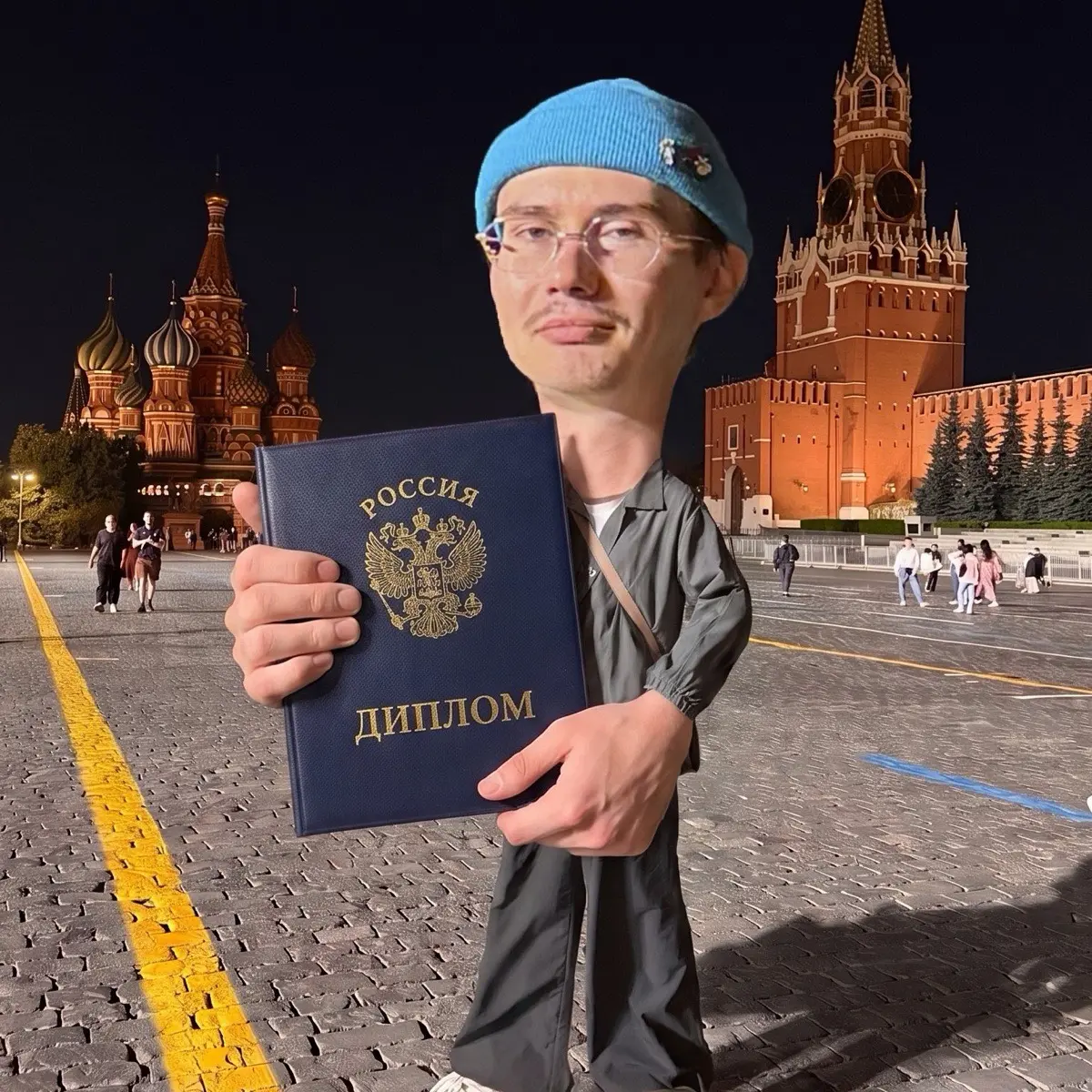 Владислав Заварзин