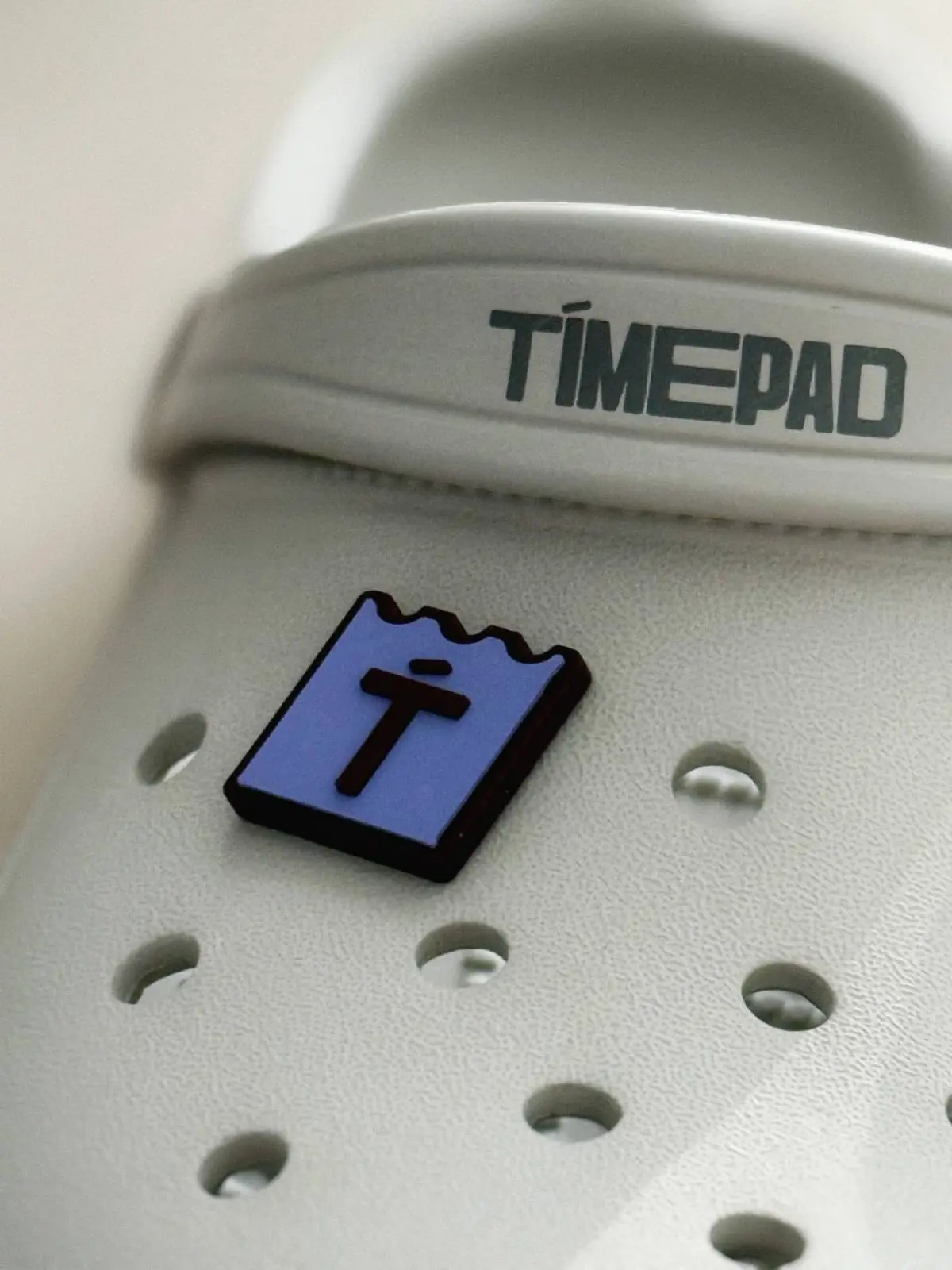 Мерч у команды TimePad, как всегда, прекрасен, очень качественные вещи, которые хочется носить | Сетка — социальная сеть от hh.ru