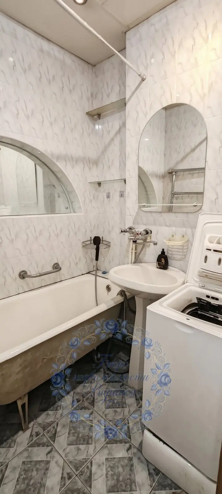 Интересная планировка для семьи!
📍 Раменское, Опаринская, 3
🚇 м. Быково (7 мин пешком)
🏢 2/5 этаж
📐 Площадь: 45.8 м²
💰 Цена: 7 100 000 ₽
🆔 ID: 1237383
📎 Презентация: https://pres.quick-deal | Сетка — социальная сеть от hh.ru