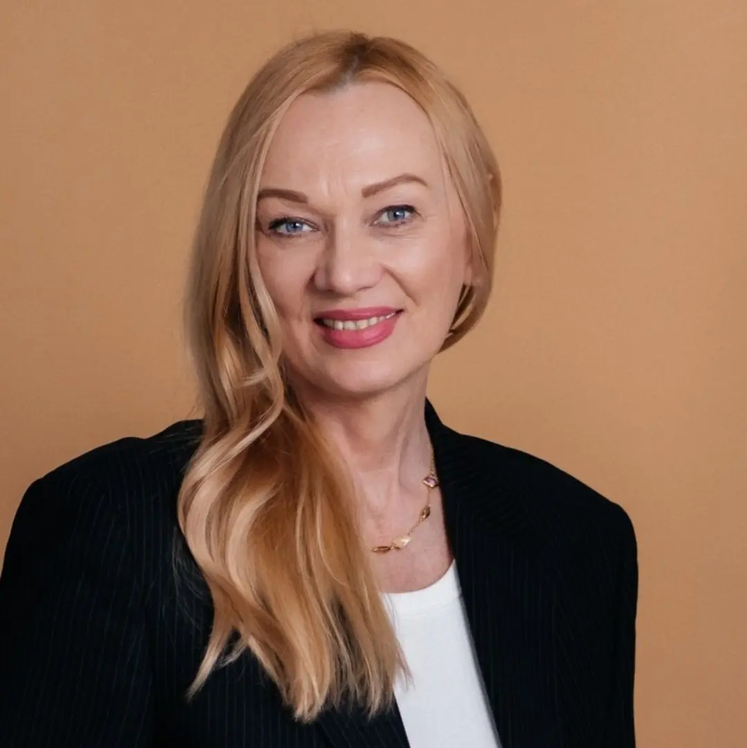 Юлия Мартынекова