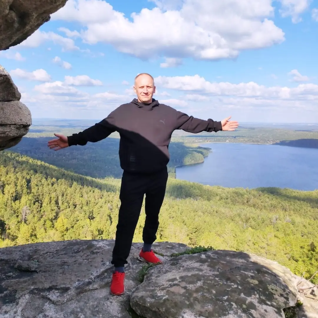 Станислав Олесов