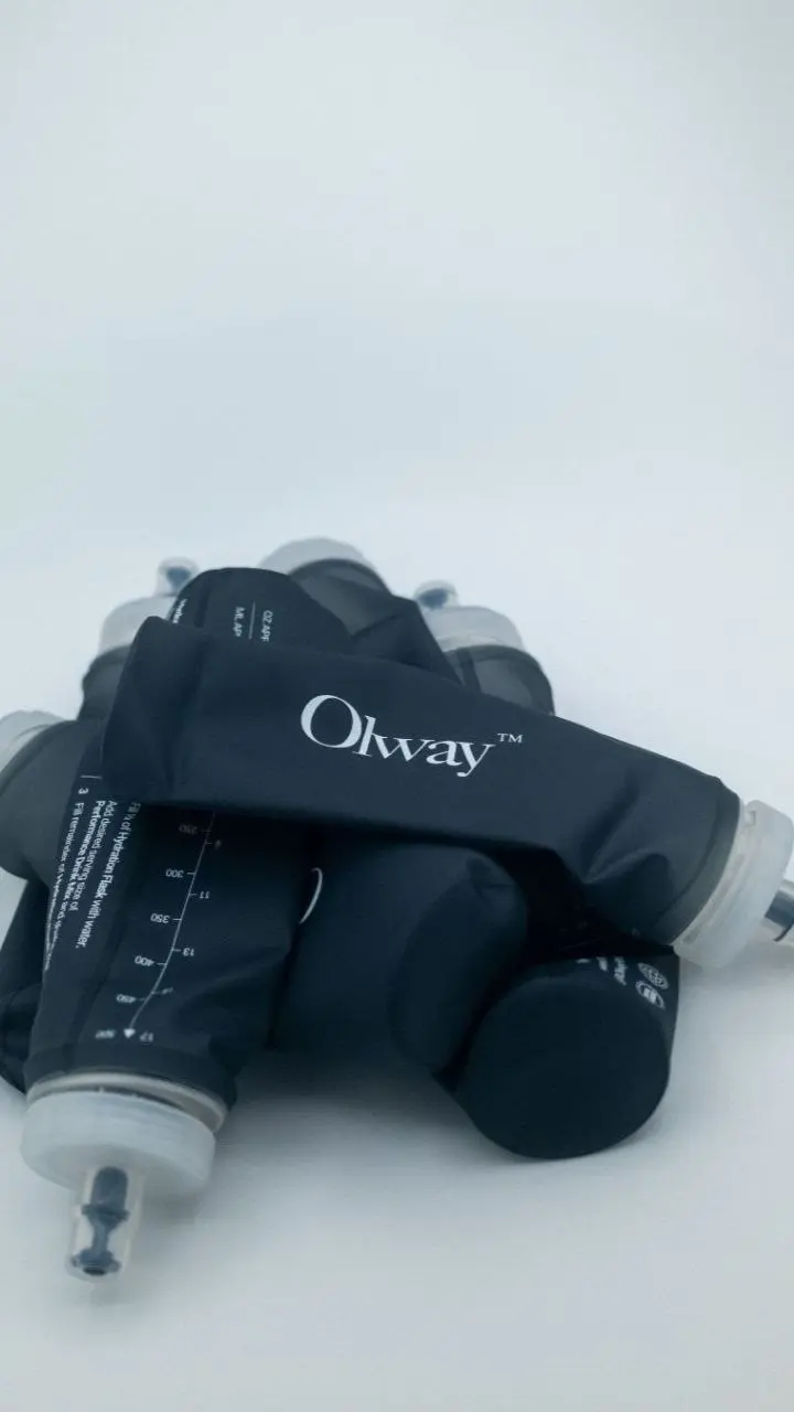 Функциональность и эстетика минимализма
Так я бы описала фирменный стиль Olway, бренда спортивного питания для everyday athletes | Сетка — социальная сеть от hh.ru