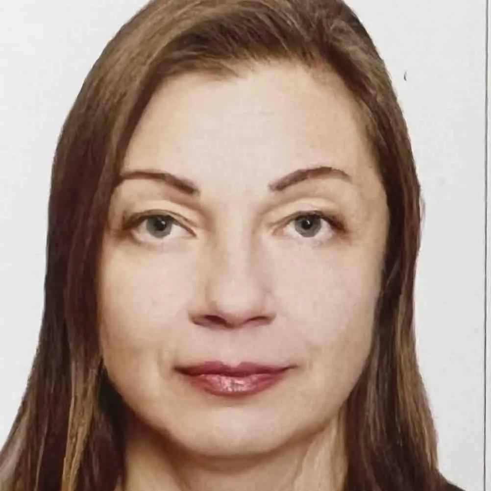 Марина Максимова