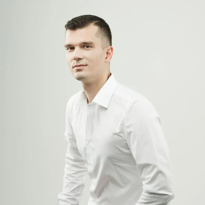 Андрей Волков