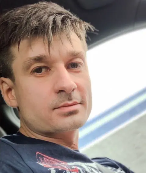 Аскар Хусаинов